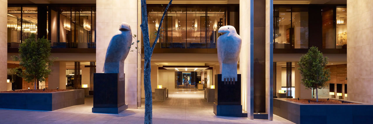 Grand Hyatt main entrance at Melbourne